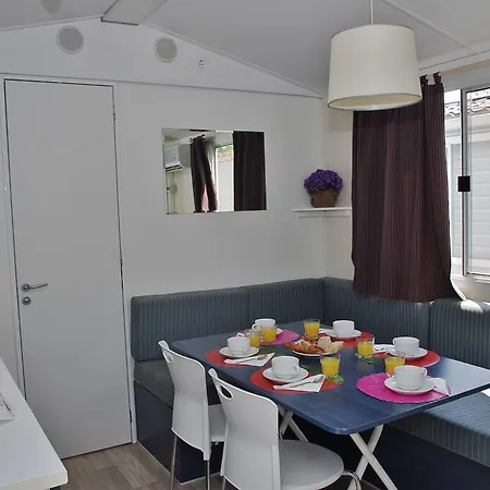 Parque de Campismo Happy Camp Mobile Homes In Grado