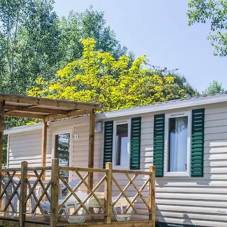 Happy Camp Mobile Homes In Parque de Campismo 4*